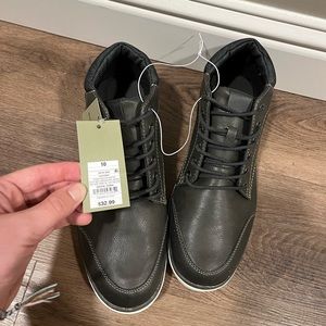 Dress boots